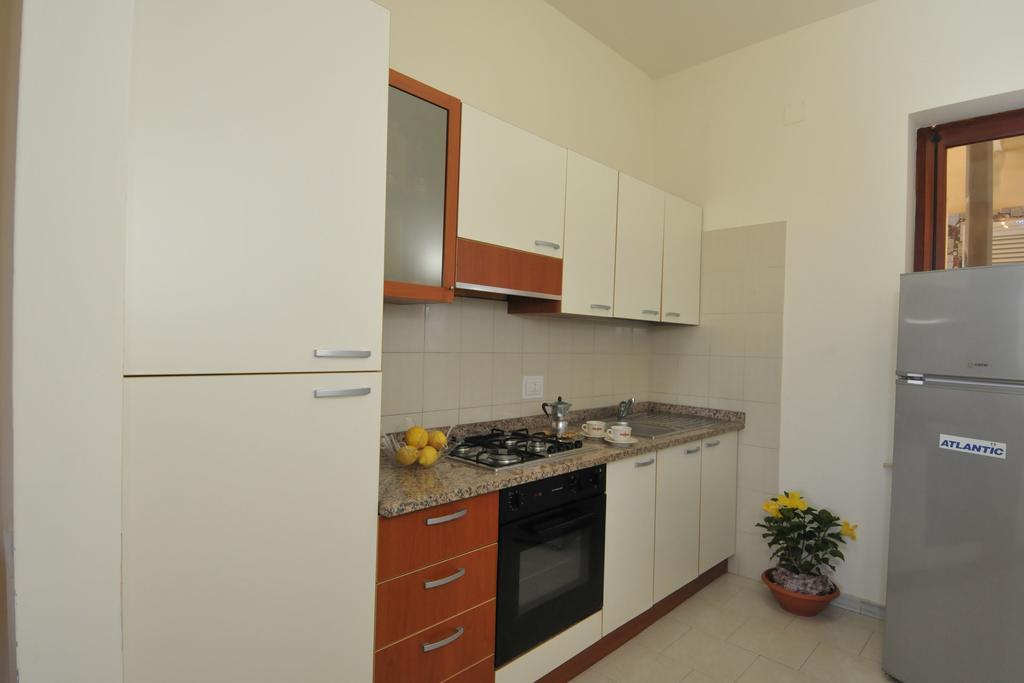 Residence Sicilia Mare- Casa Vacanza Scoglitti Exteriör bild